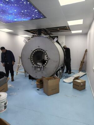 Harga yang bagus Ruang Perisai RF Impedansi Input 50 Ohm dengan Efektivitas Perisai 100dB dan Sistem Ventilasi Perisai Tersaring untuk Pengujian EMC on line